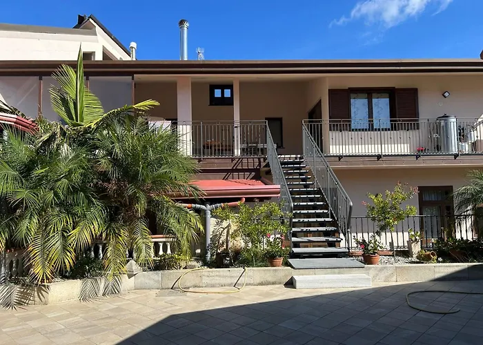 Alojamento de Acomodação e Pequeno-almoço Nuovo Borgo Campogrande